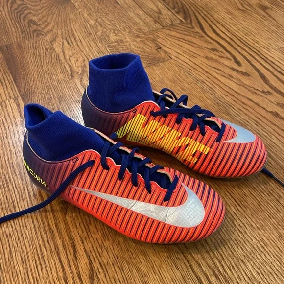 Boy’s Nike Mercurial Vapor Superfly 5 DF FG ACC Soccer Cleats. Size 2.5Y. - Picture 3 of 13